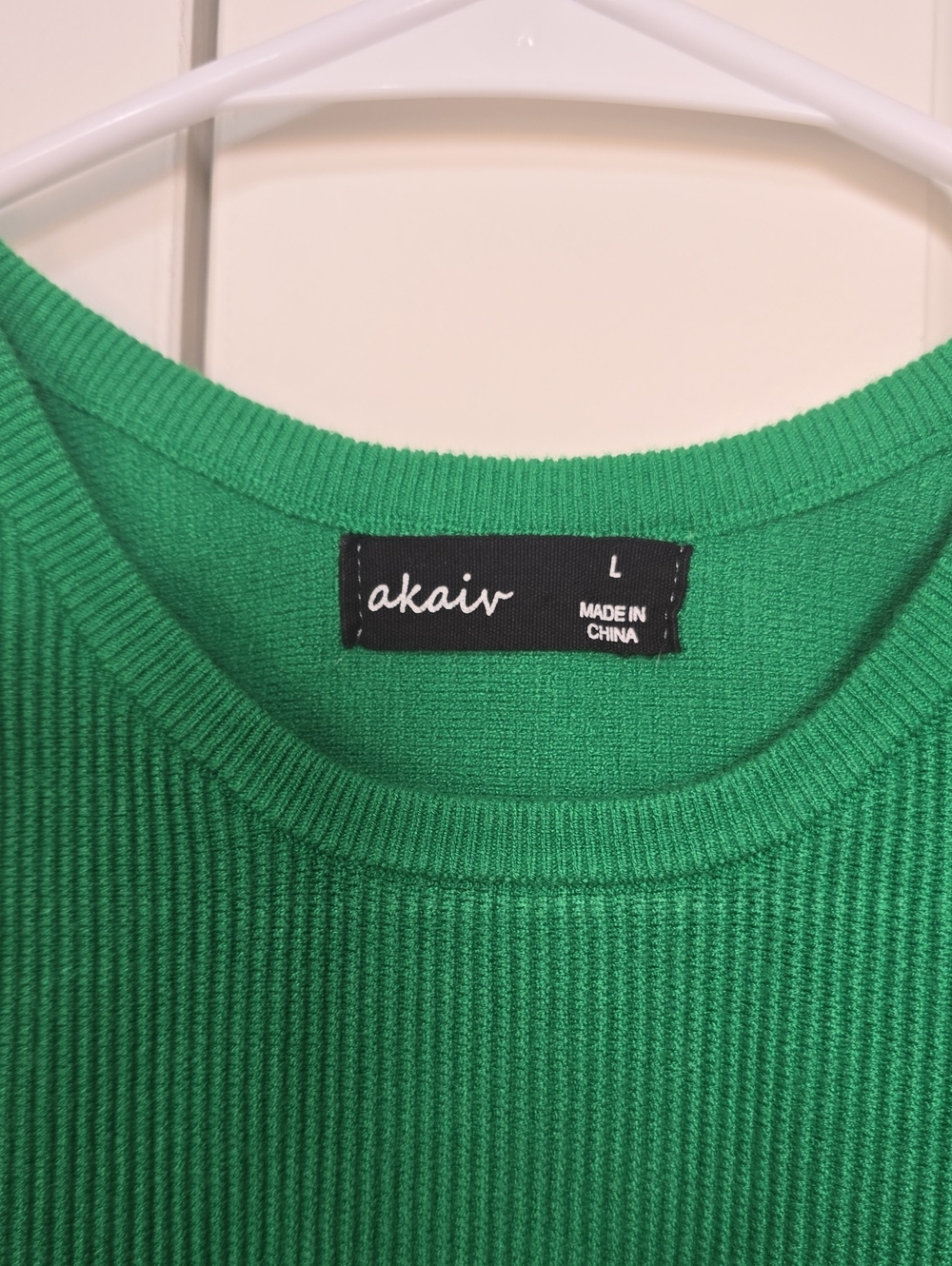 Green Ribbed Tank Top - Picture 2 of 3